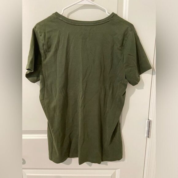 🧡Dark Green V-Neck - Picture 4 of 4